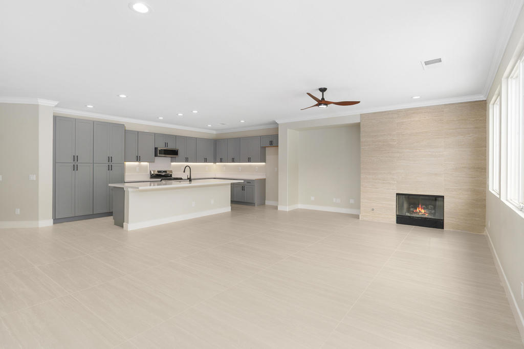 82372 Padova Drive