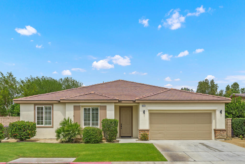 82372 Padova Drive