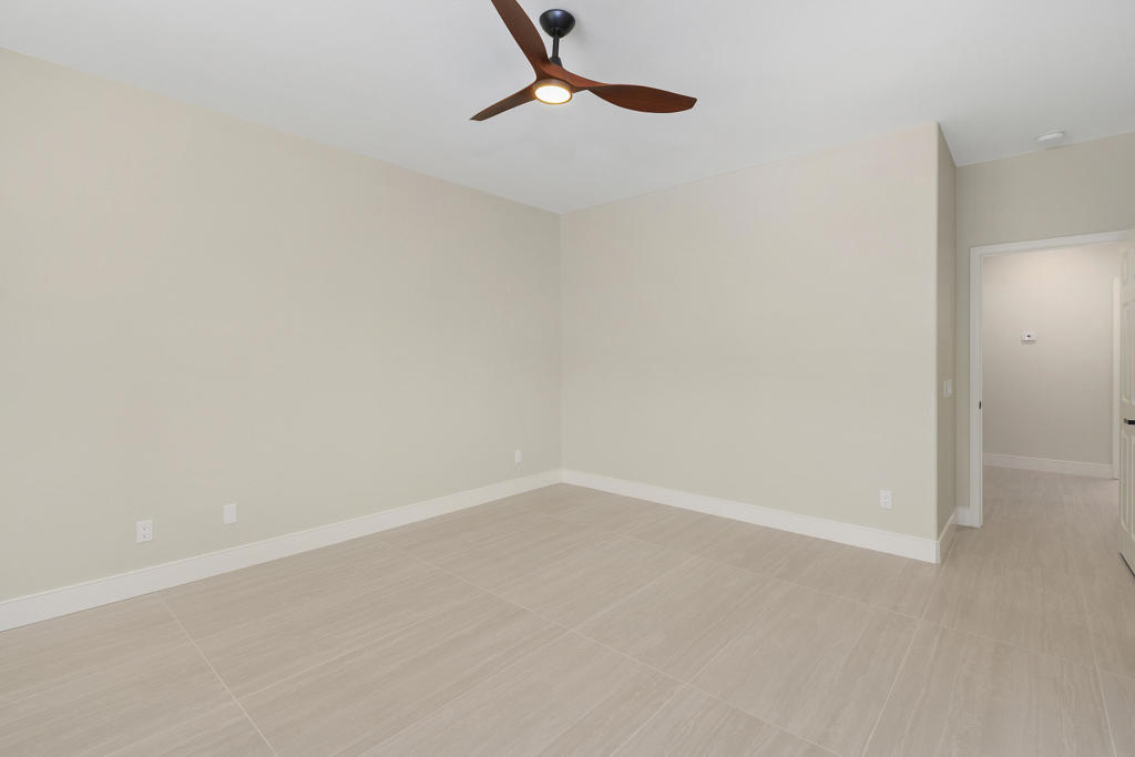 82372 Padova Drive