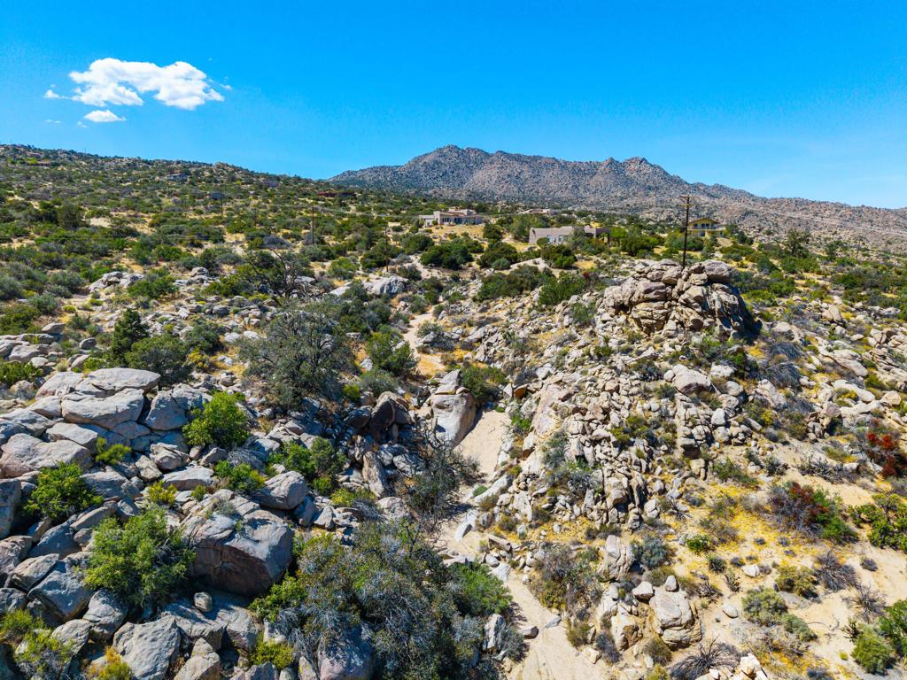 Lot 16 Carrizo Road