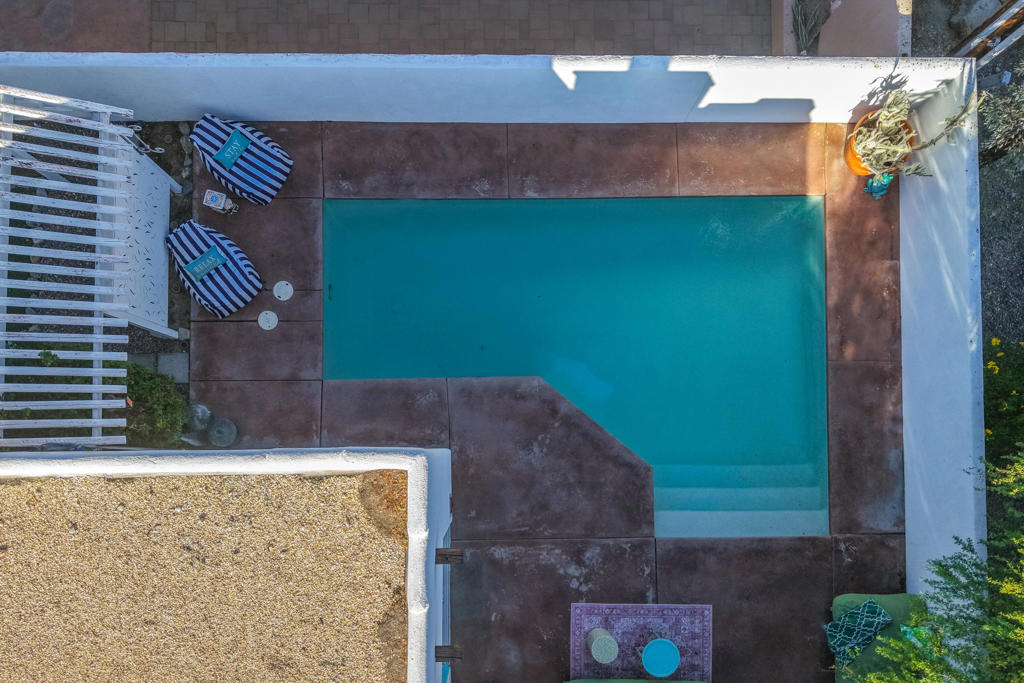 53980 Avenida Mendoza
