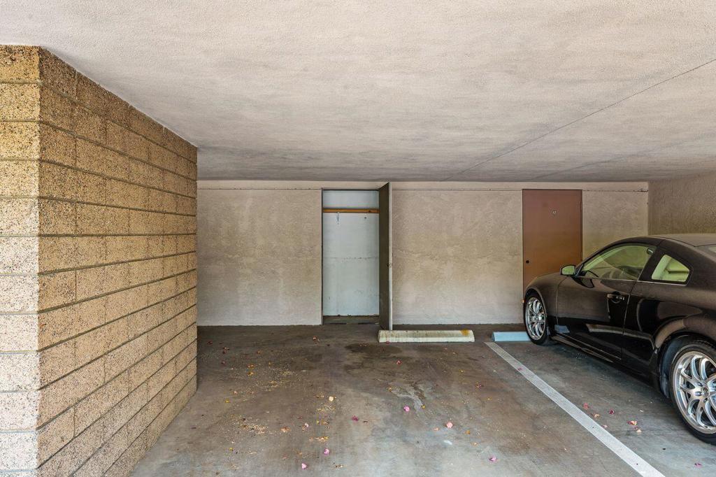2696 S Sierra Madre F11
