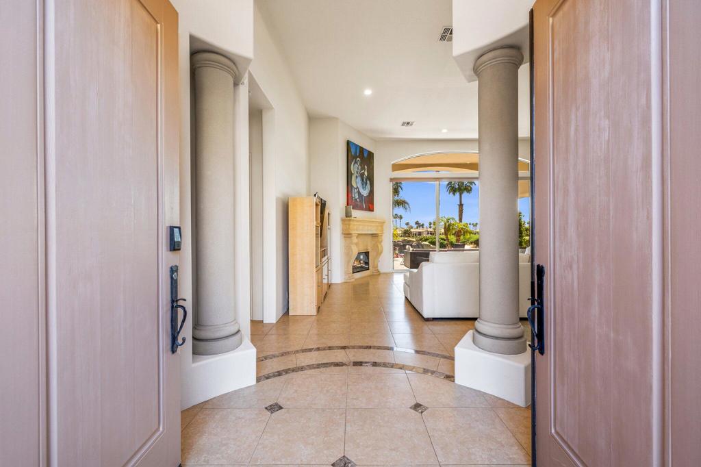 48474 Vista Palomino