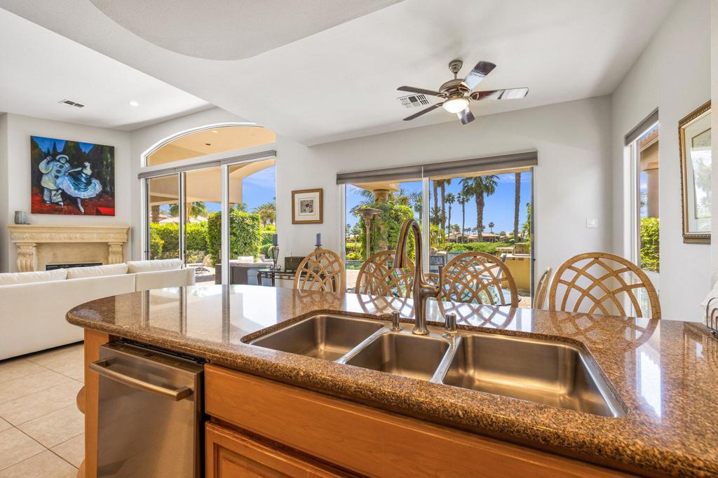 48474 Vista Palomino