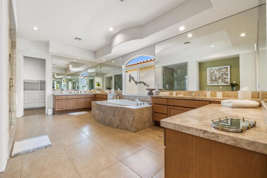 48474 Vista Palomino