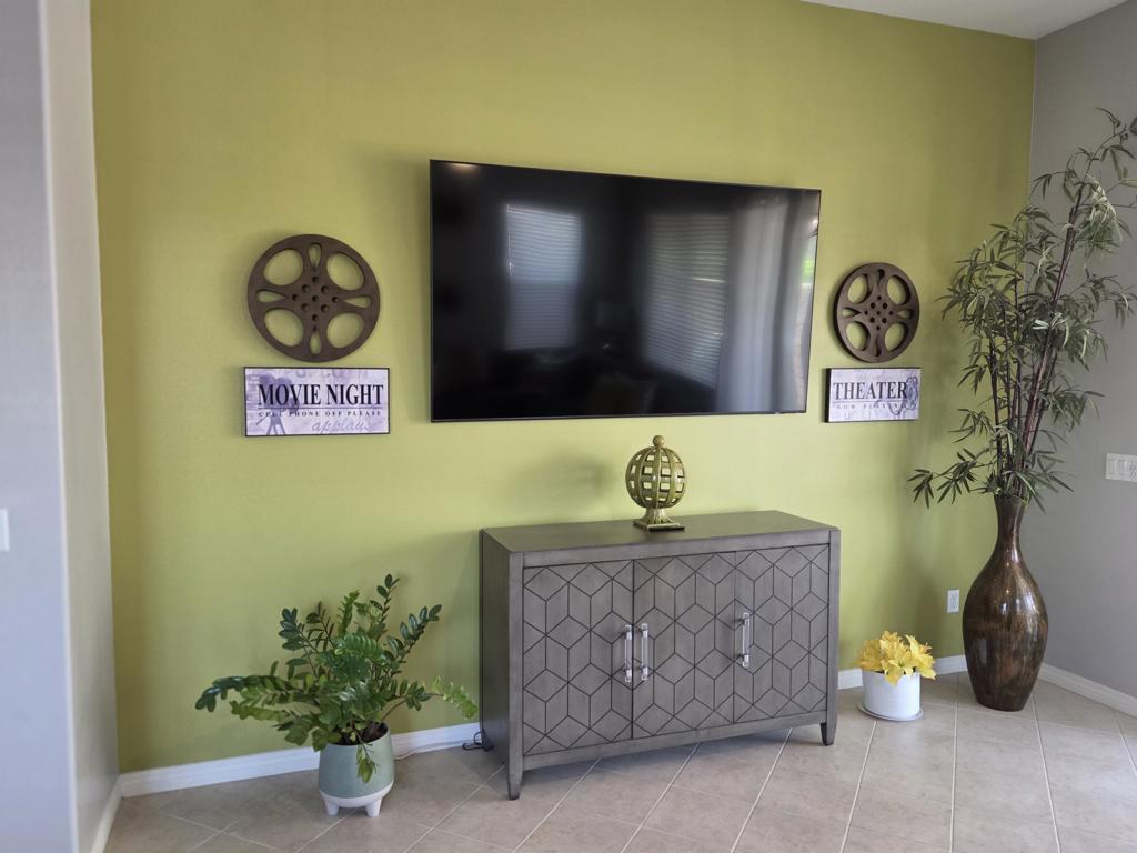 43299 Valmara Court