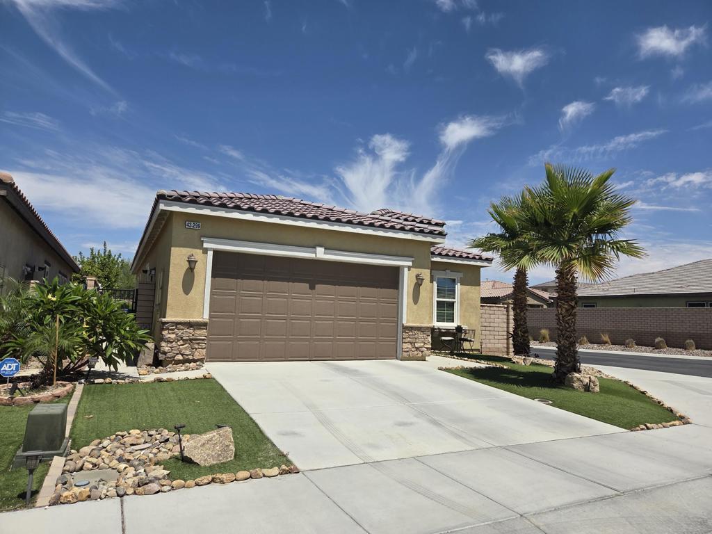 43299 Valmara Court