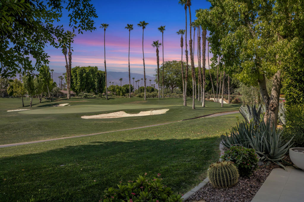 207 Bouquet Canyon Drive