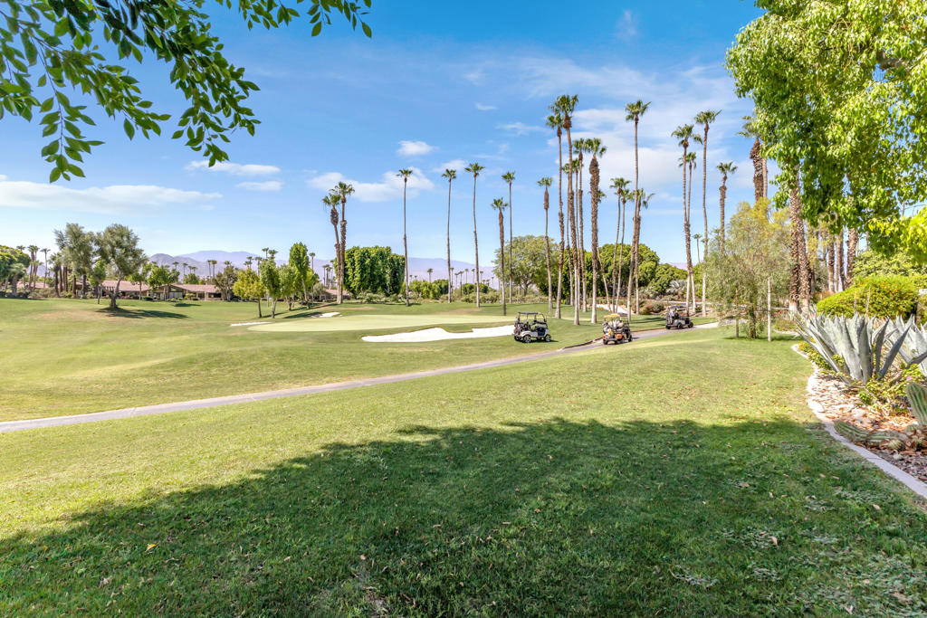 207 Bouquet Canyon Drive