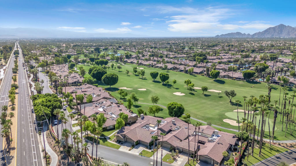 207 Bouquet Canyon Drive