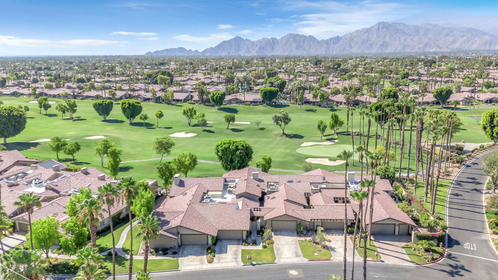 207 Bouquet Canyon Drive