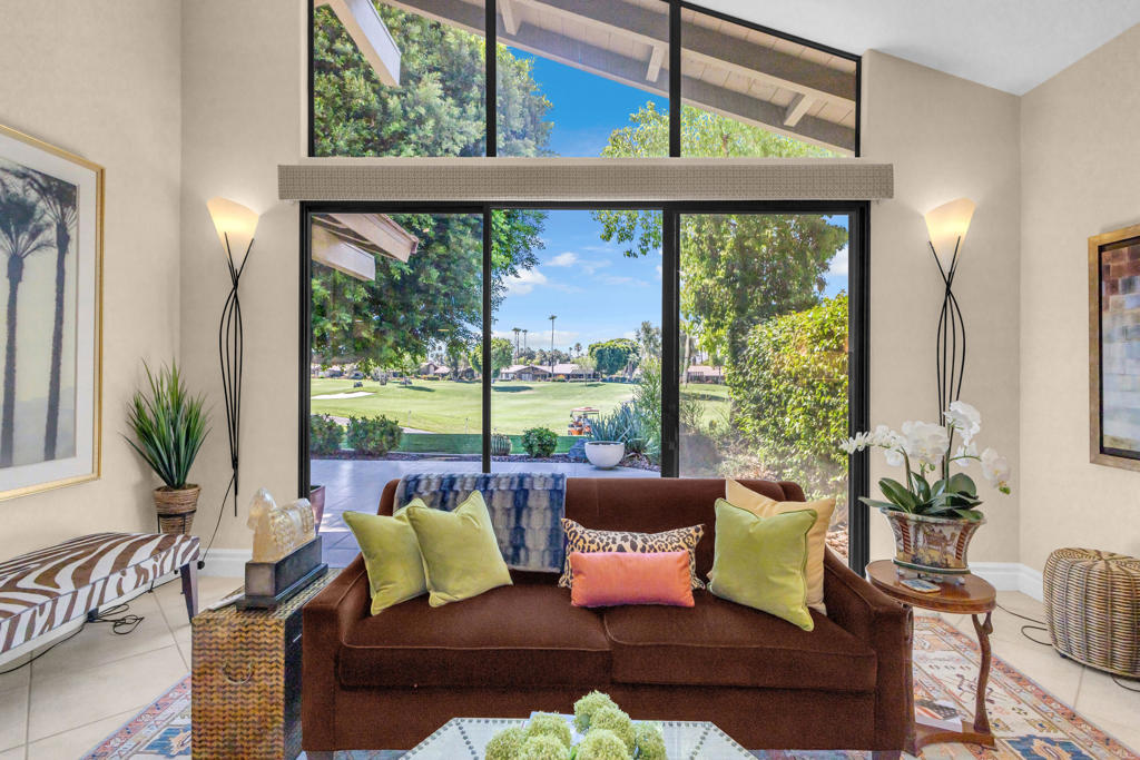 207 Bouquet Canyon Drive