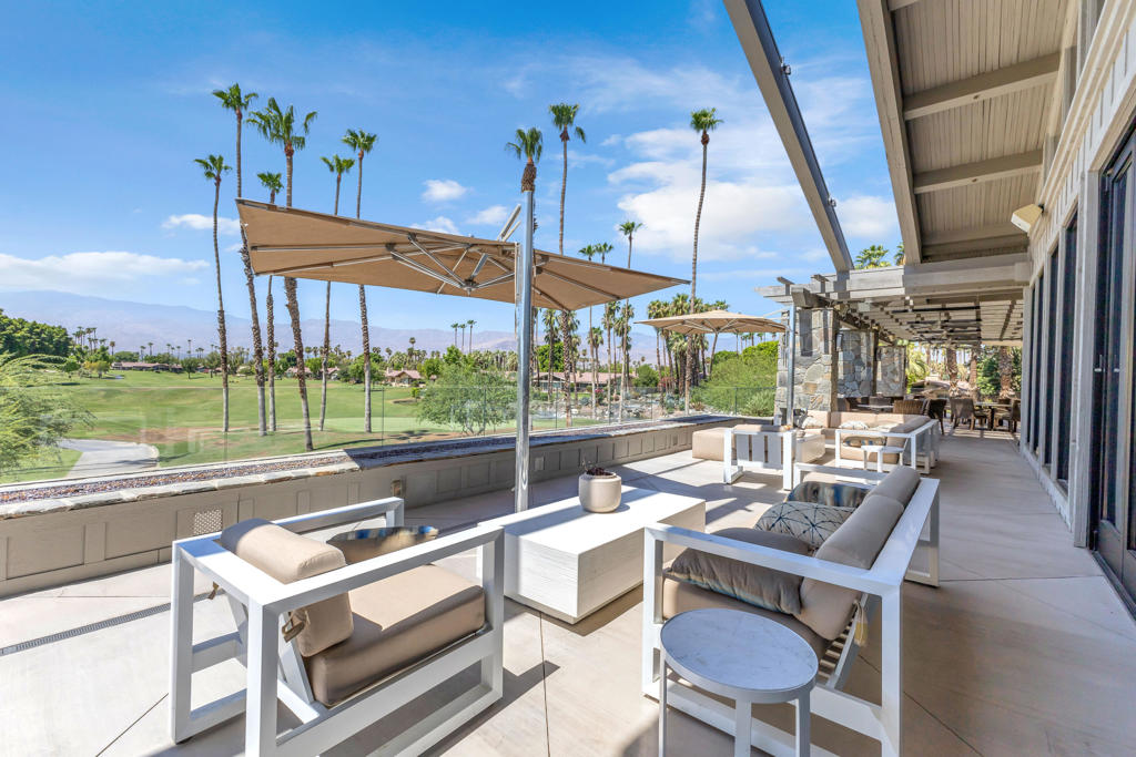 207 Bouquet Canyon Drive