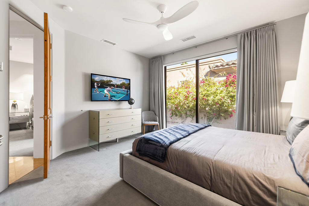 45699 W Via Villaggio
