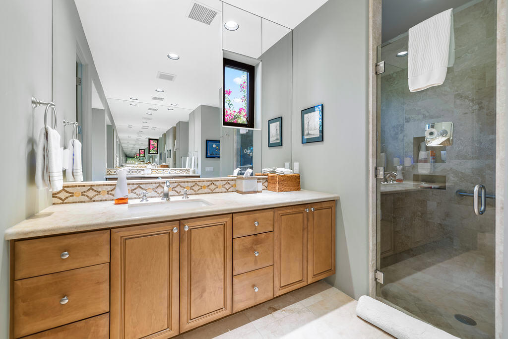 45699 W Via Villaggio