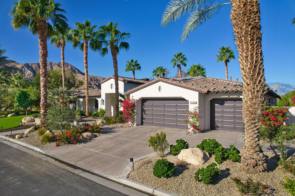 45699 W Via Villaggio