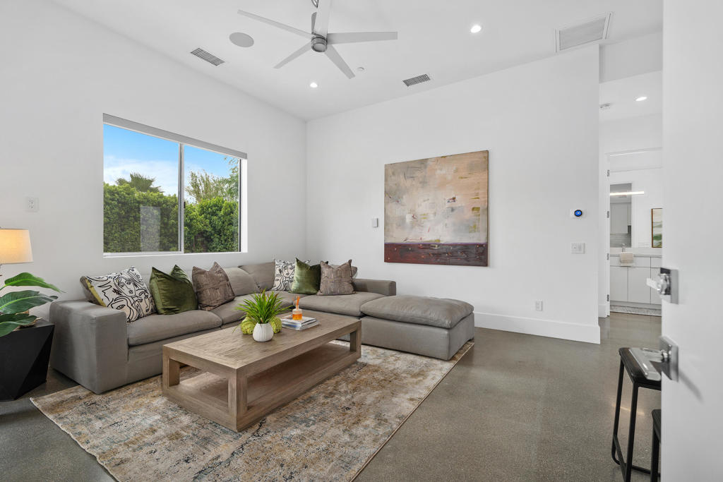 1 Siena Vista Court