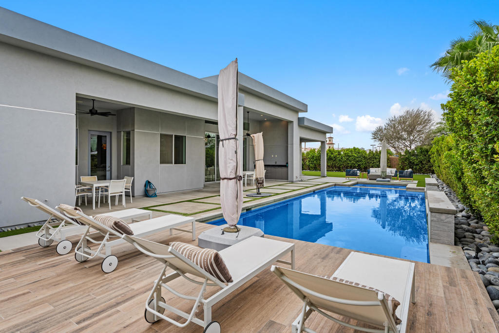 1 Siena Vista Court