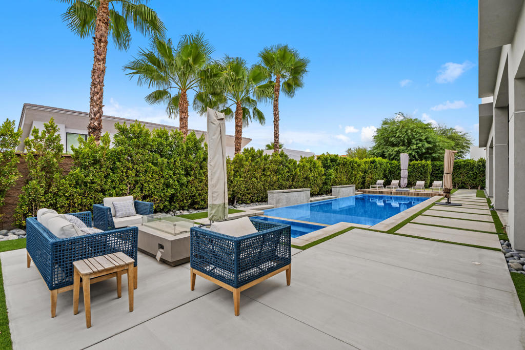 1 Siena Vista Court