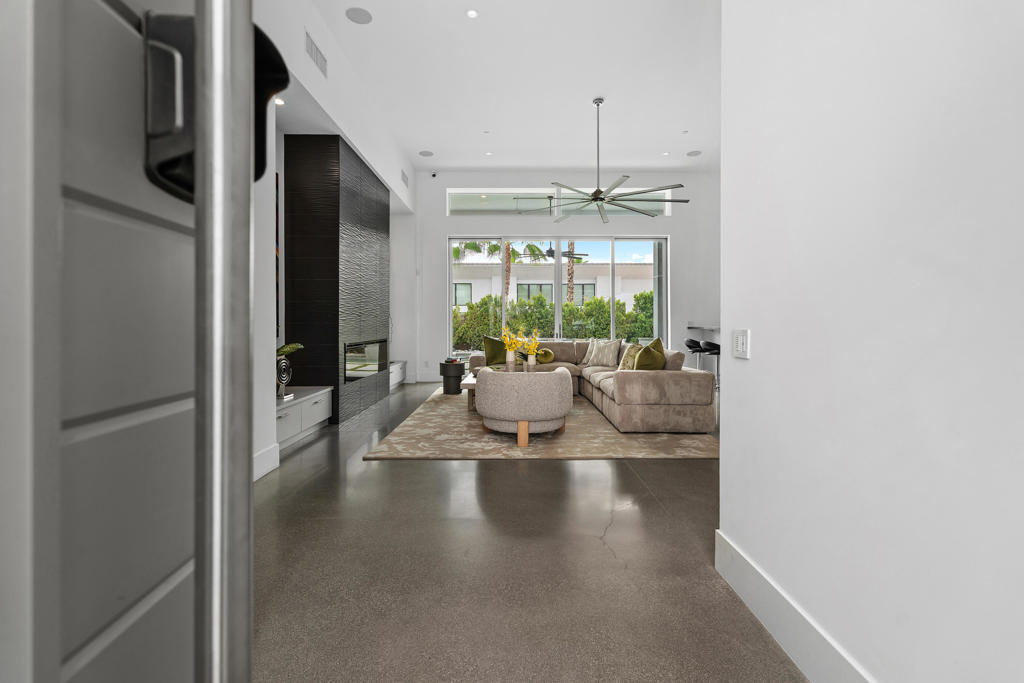 1 Siena Vista Court