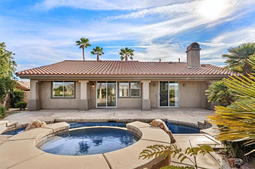 109 Clearwater Way