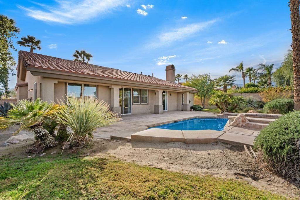 109 Clearwater Way