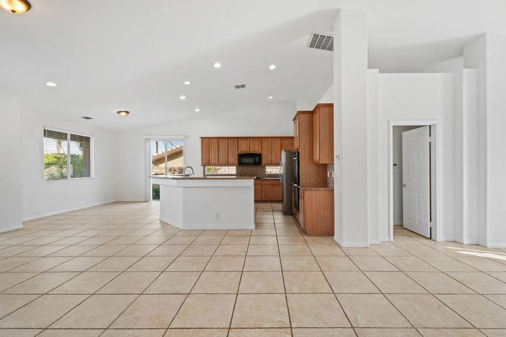 109 Clearwater Way