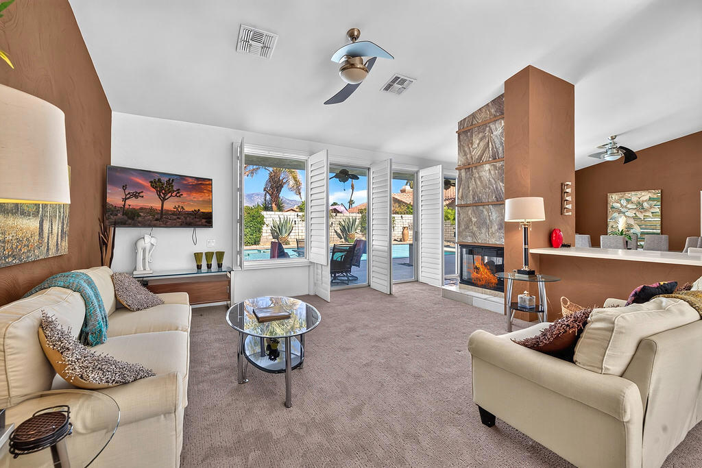 137 Courtside Drive