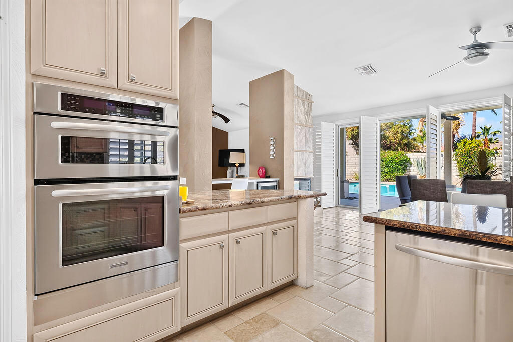 137 Courtside Drive