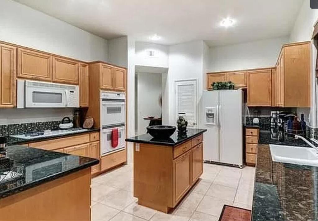 129 Kavenish Drive