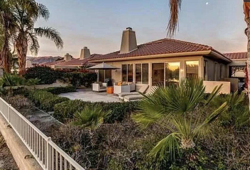 129 Kavenish Drive