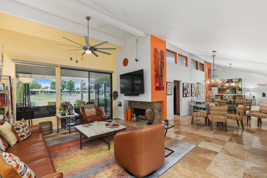 35983 E Paseo Circulo E