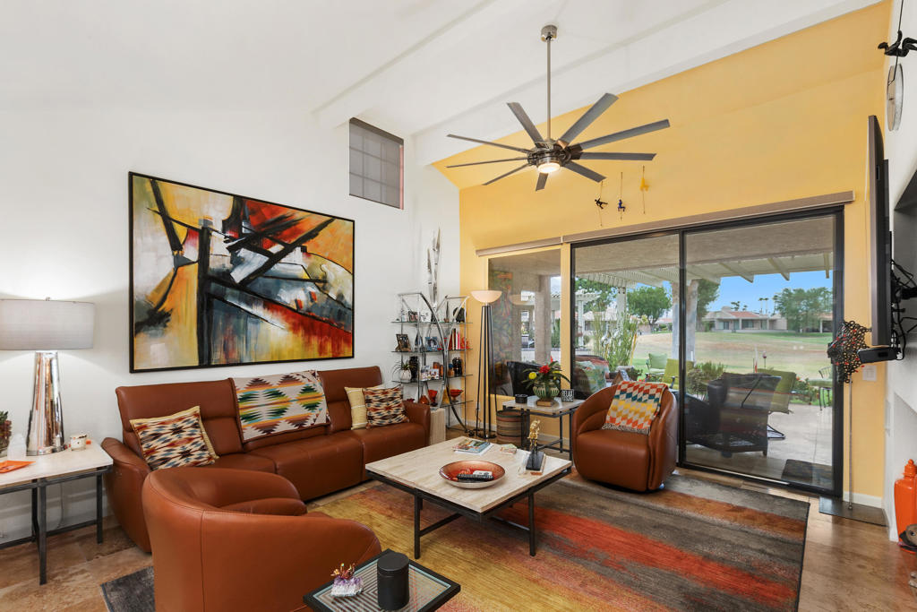 35983 E Paseo Circulo E