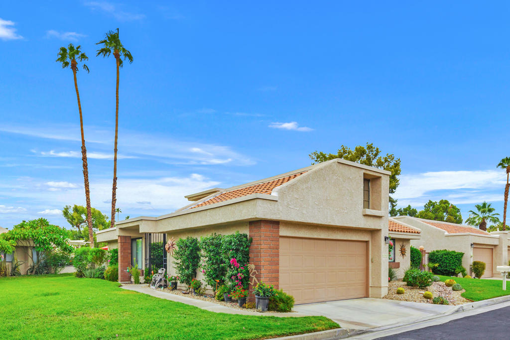 35983 E Paseo Circulo E