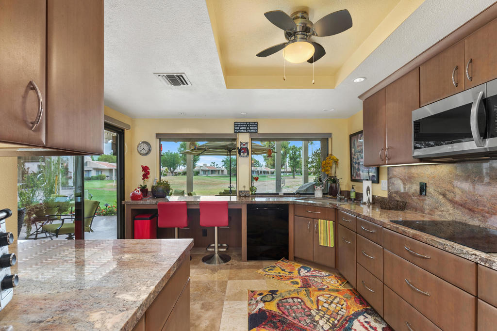 35983 E Paseo Circulo E