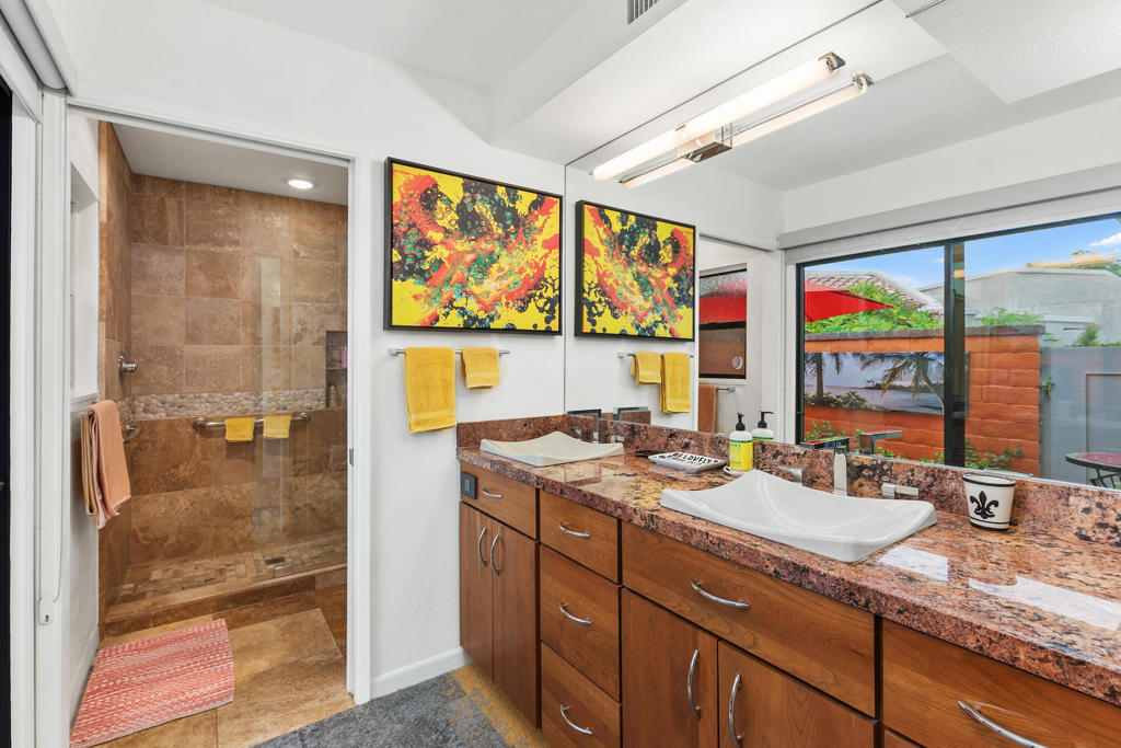 35983 E Paseo Circulo E