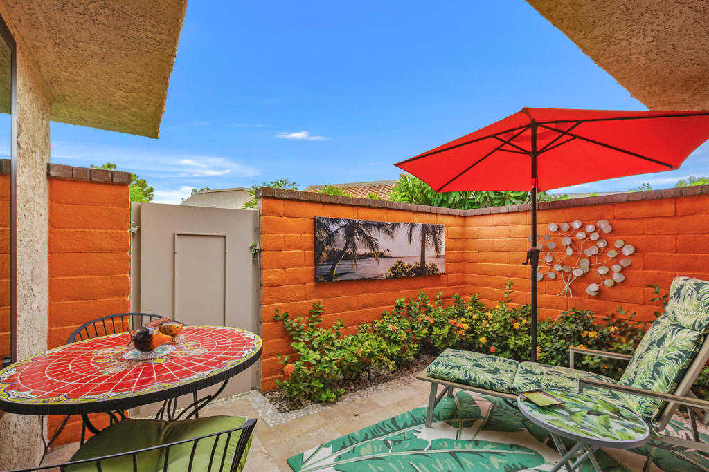 35983 E Paseo Circulo E