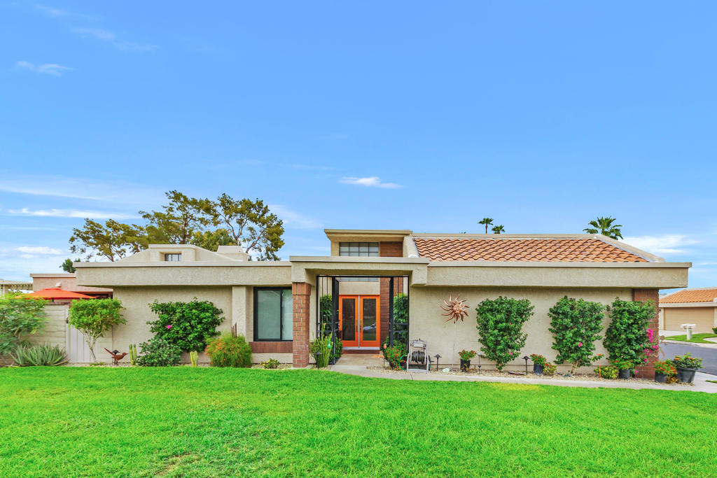 35983 E Paseo Circulo E