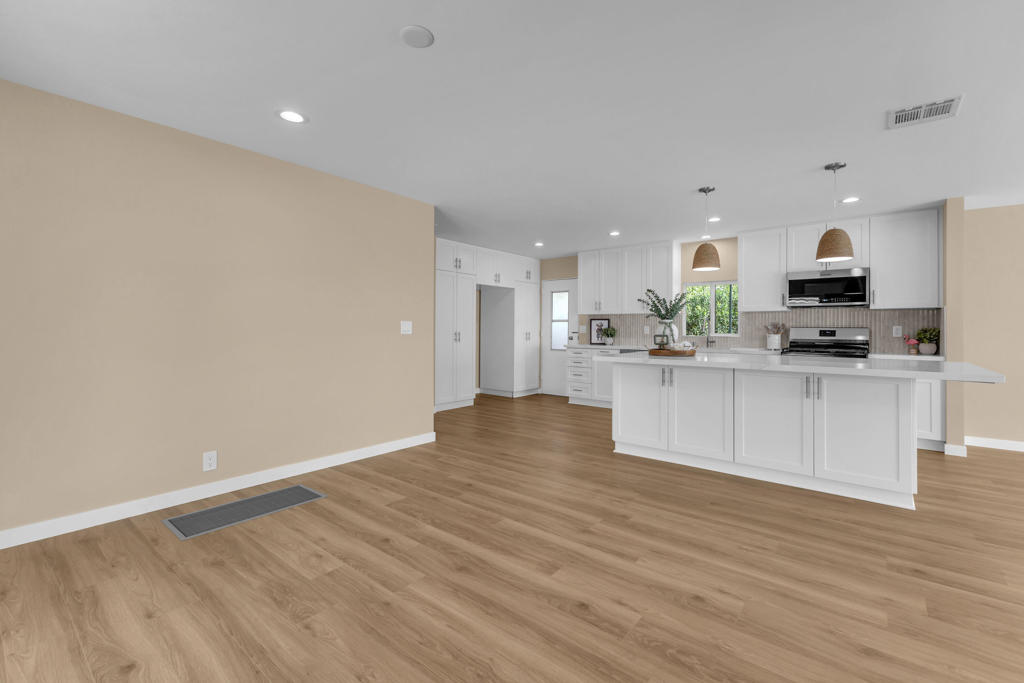 39163 Warm Springs Drive