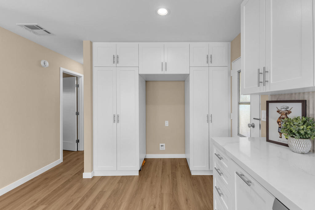 39163 Warm Springs Drive