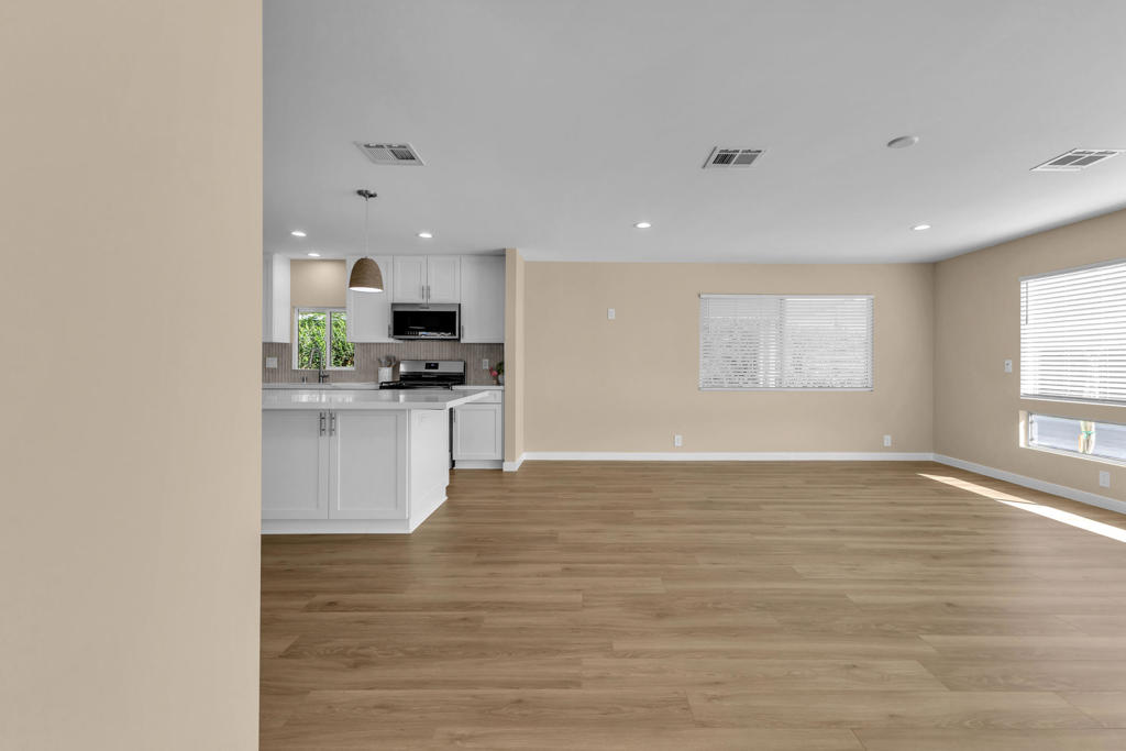 39163 Warm Springs Drive