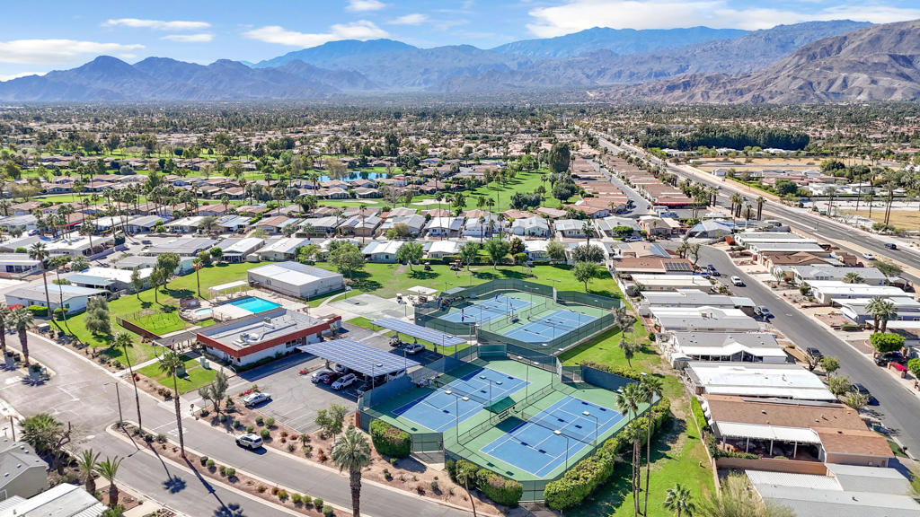 39163 Warm Springs Drive