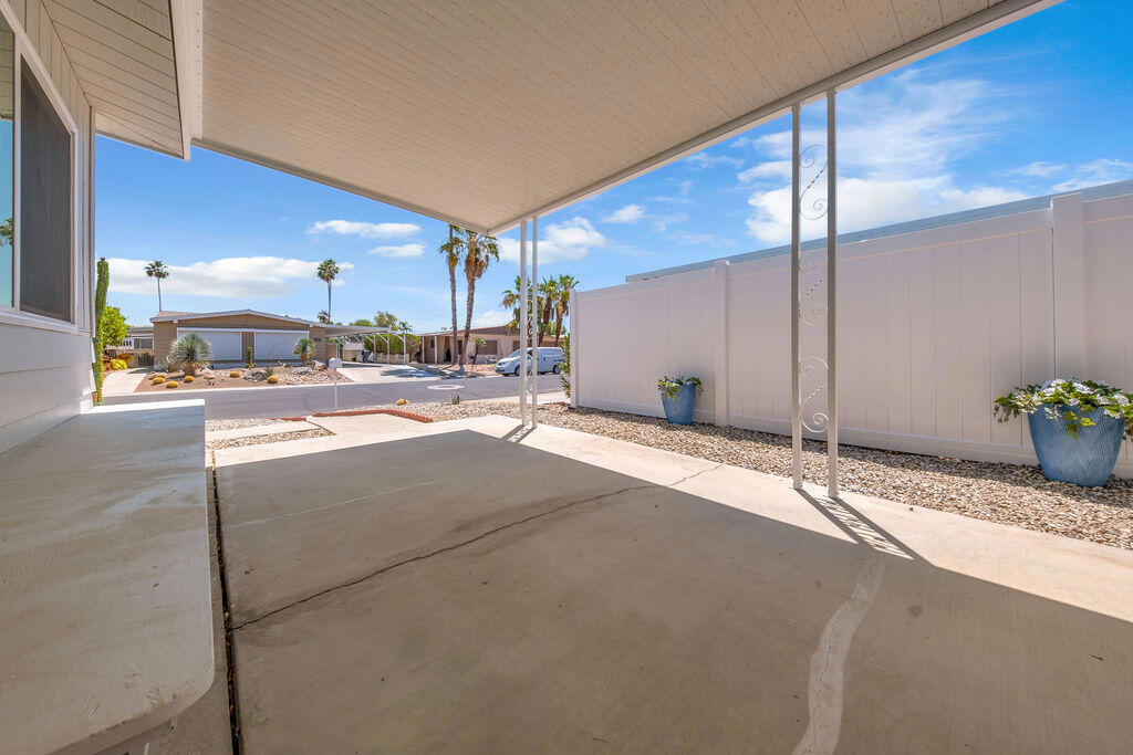 39163 Warm Springs Drive