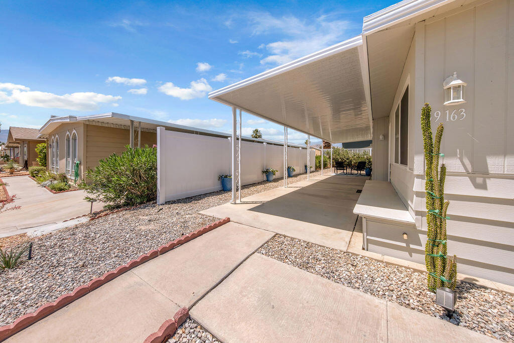 39163 Warm Springs Drive