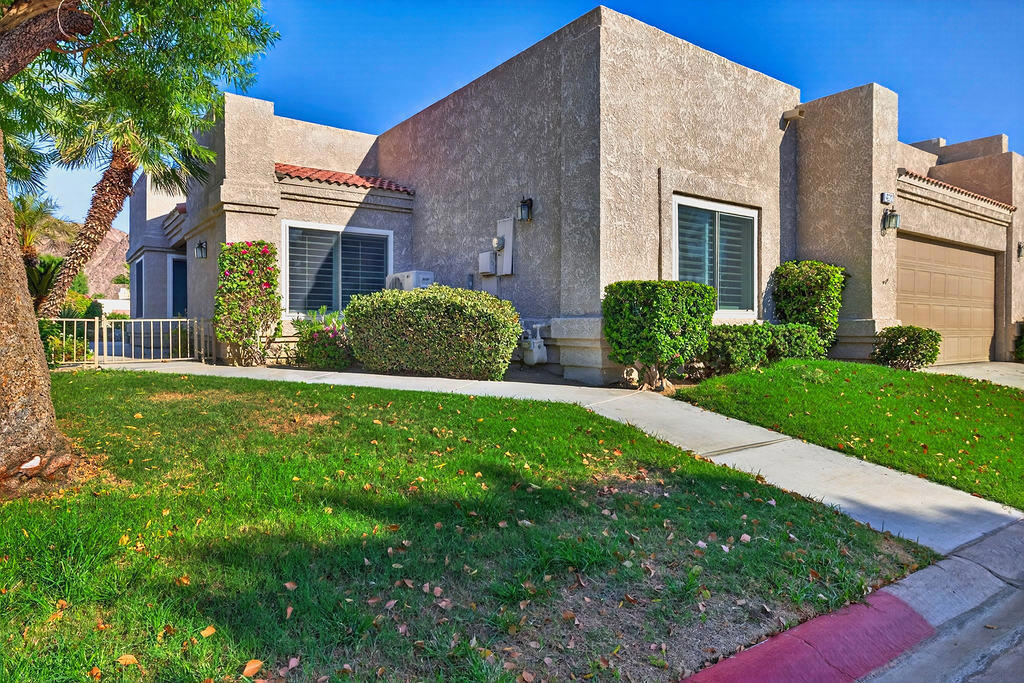 48202 Vista De Nopal