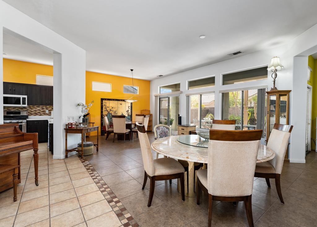38563 Bent Palm Drive