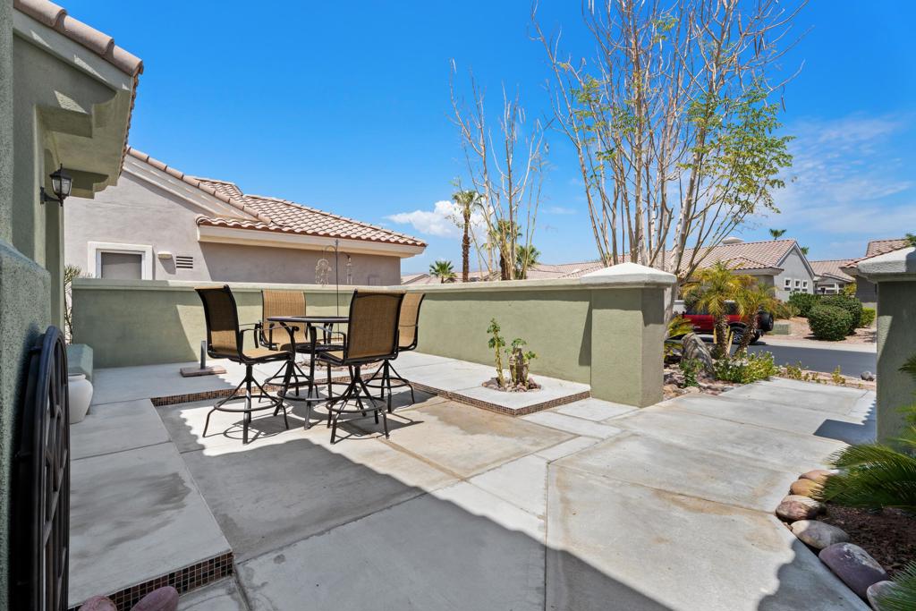 38563 Bent Palm Drive