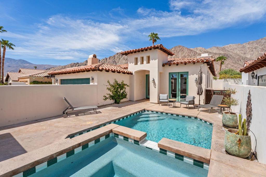 51299 Avenida Diaz