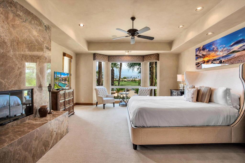 49110 Rancho Pointe