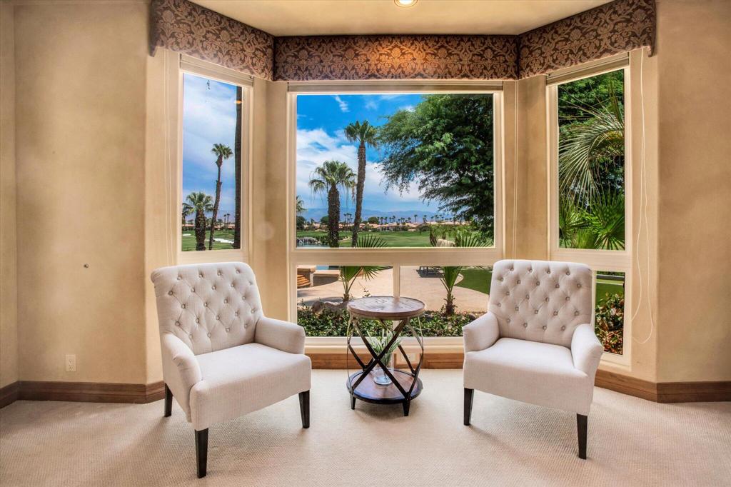 49110 Rancho Pointe